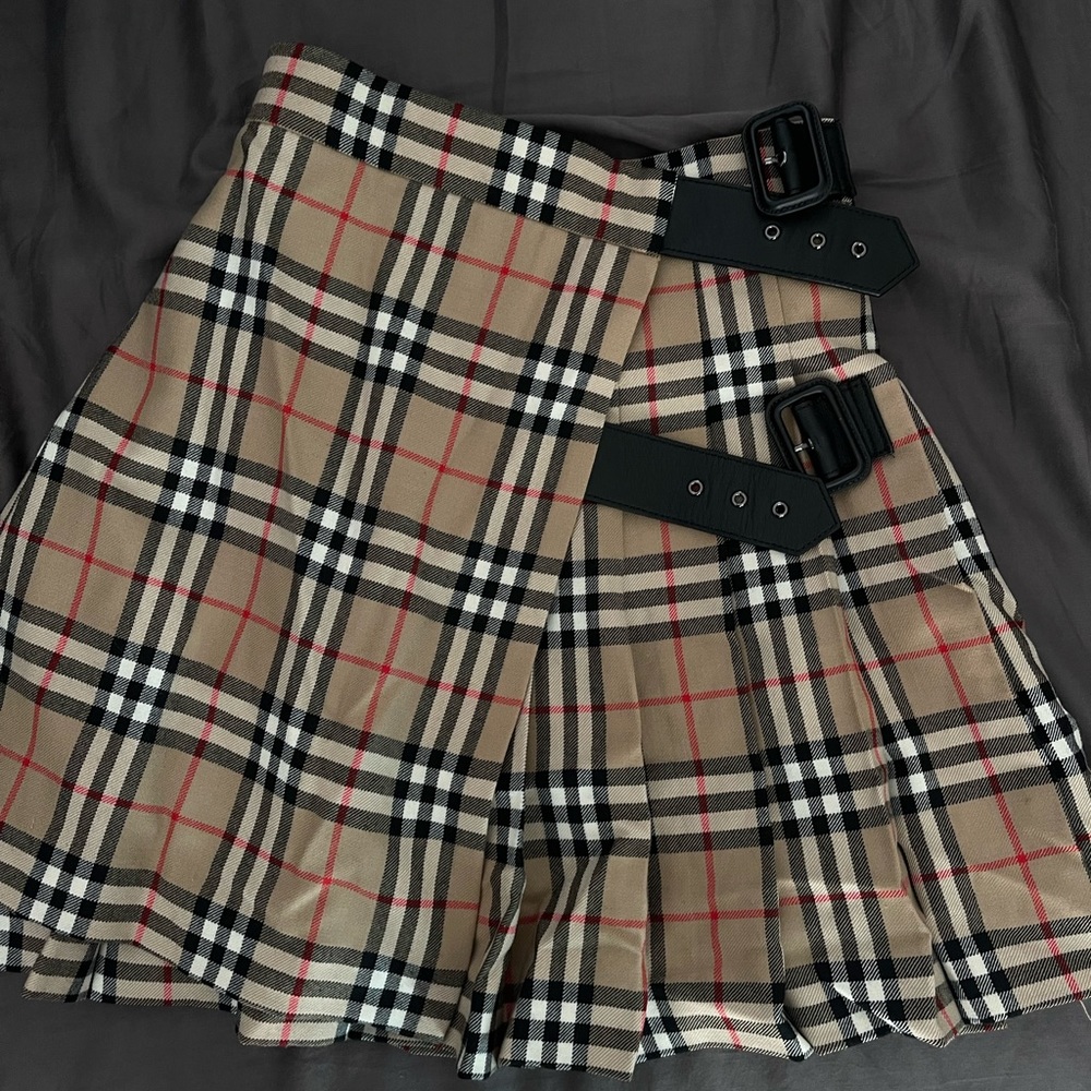 Burberry Vintage check Wool Skirt